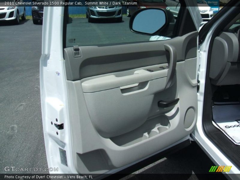 Summit White / Dark Titanium 2011 Chevrolet Silverado 1500 Regular Cab