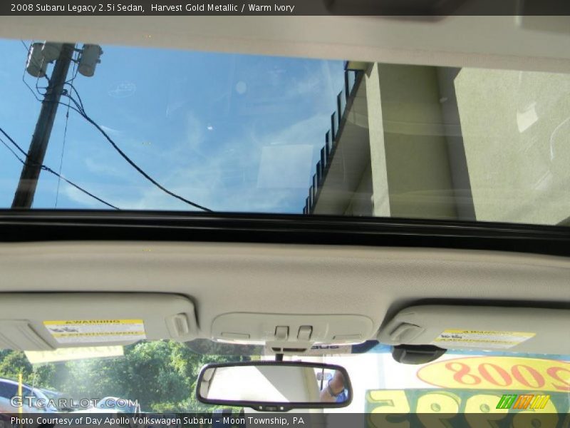 Harvest Gold Metallic / Warm Ivory 2008 Subaru Legacy 2.5i Sedan