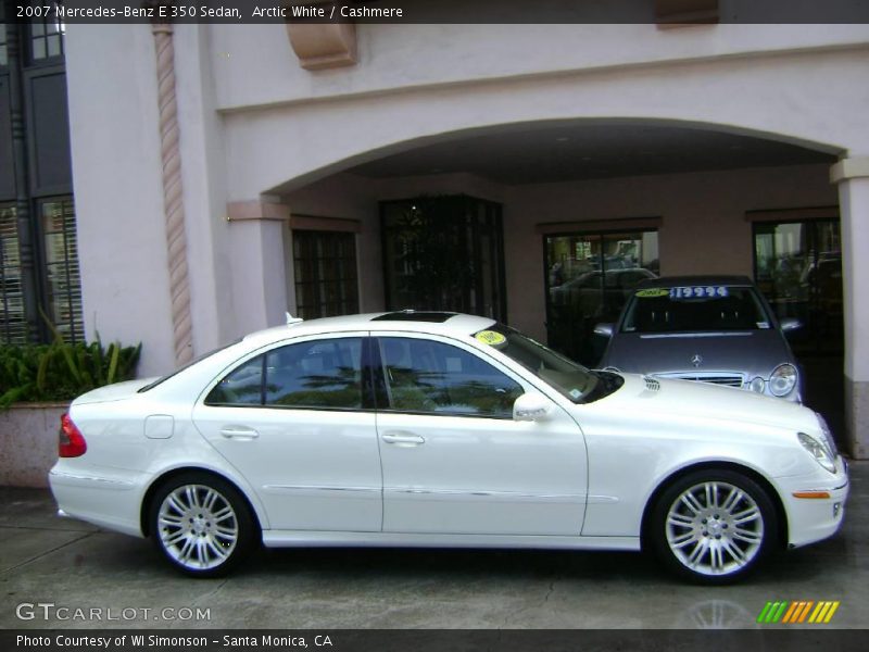 Arctic White / Cashmere 2007 Mercedes-Benz E 350 Sedan