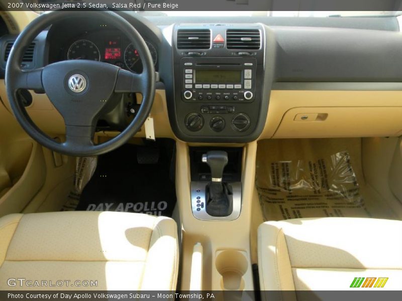 Salsa Red / Pure Beige 2007 Volkswagen Jetta 2.5 Sedan