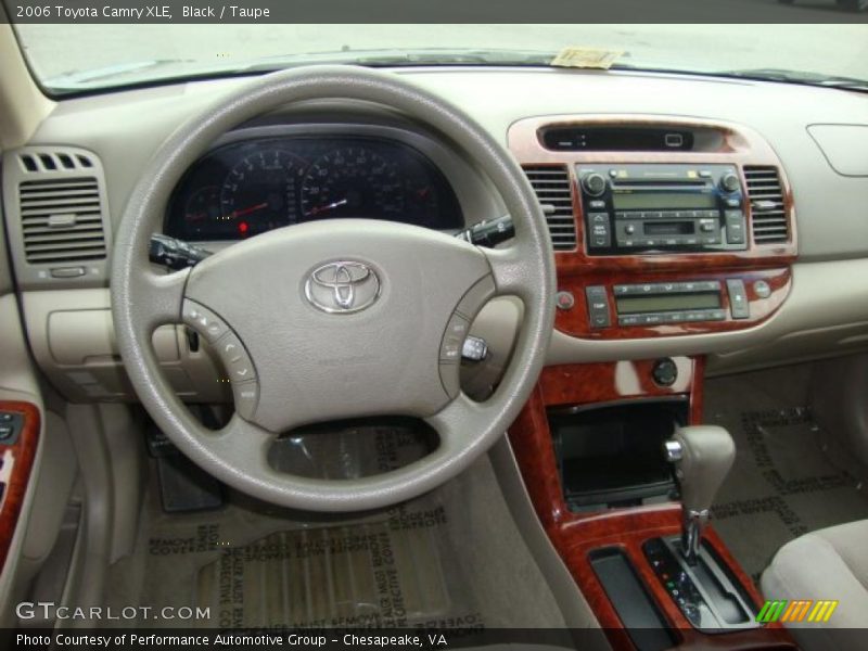 Black / Taupe 2006 Toyota Camry XLE