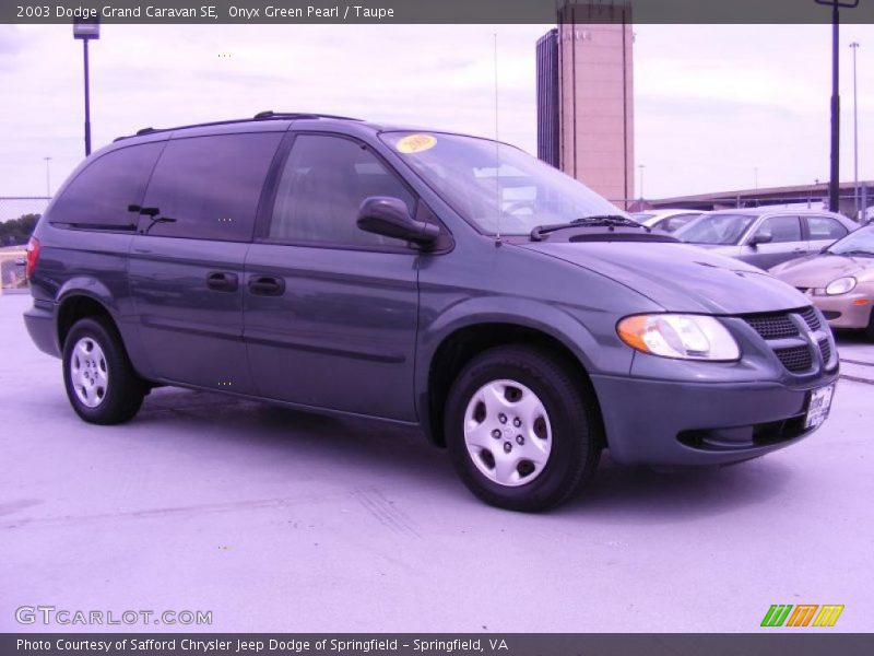 Onyx Green Pearl / Taupe 2003 Dodge Grand Caravan SE