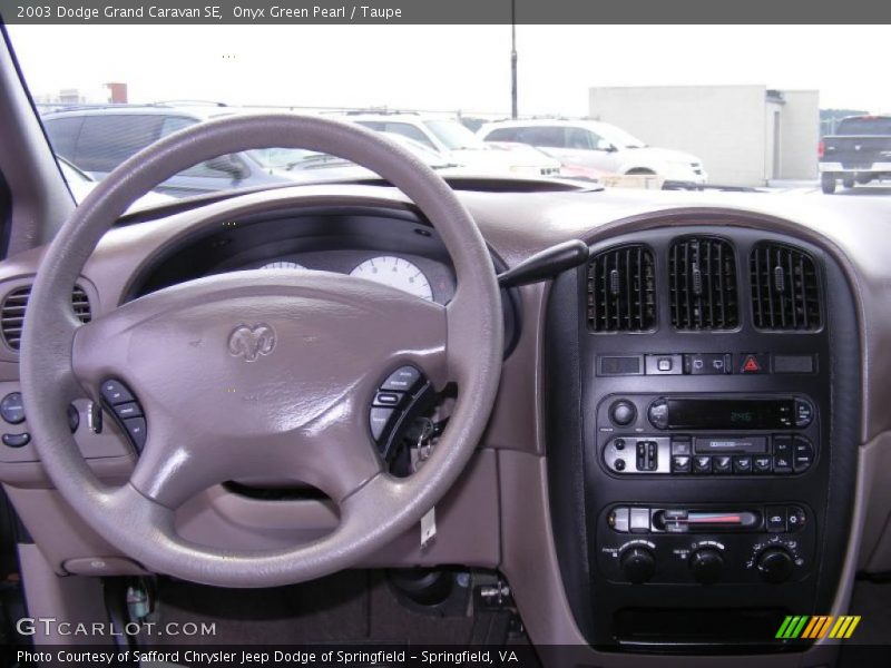 Onyx Green Pearl / Taupe 2003 Dodge Grand Caravan SE