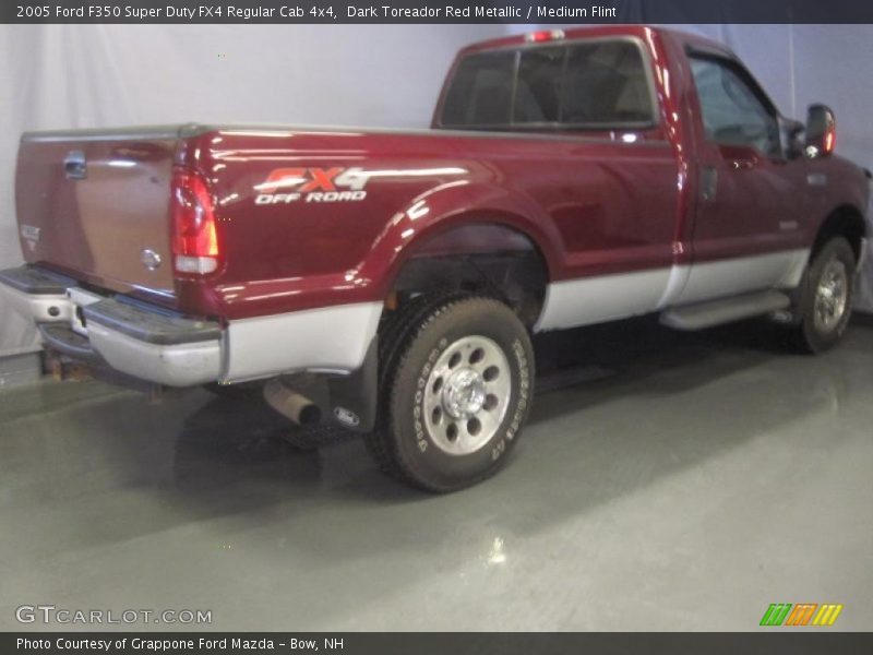 Dark Toreador Red Metallic / Medium Flint 2005 Ford F350 Super Duty FX4 Regular Cab 4x4
