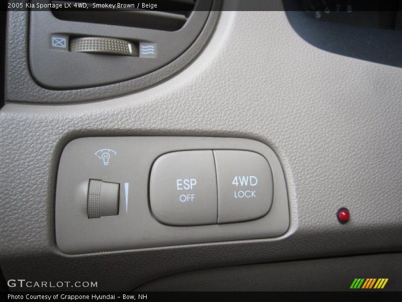 Smokey Brown / Beige 2005 Kia Sportage LX 4WD