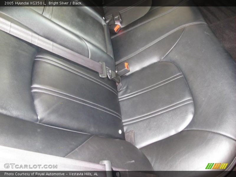 Bright Silver / Black 2005 Hyundai XG350 L