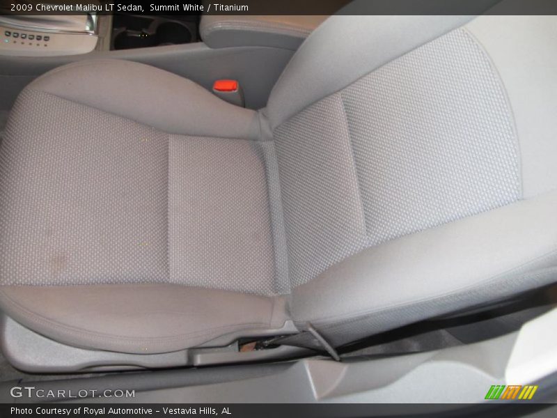 Summit White / Titanium 2009 Chevrolet Malibu LT Sedan