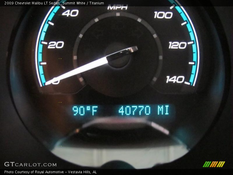Summit White / Titanium 2009 Chevrolet Malibu LT Sedan