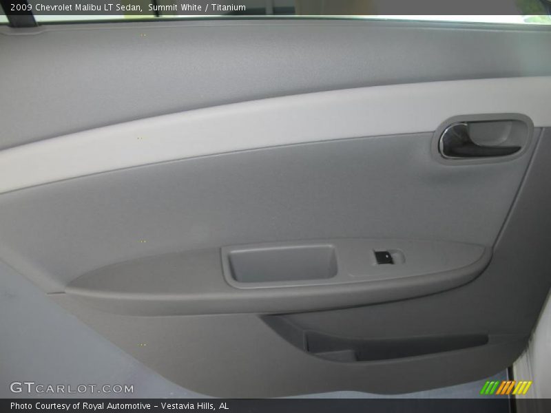 Summit White / Titanium 2009 Chevrolet Malibu LT Sedan