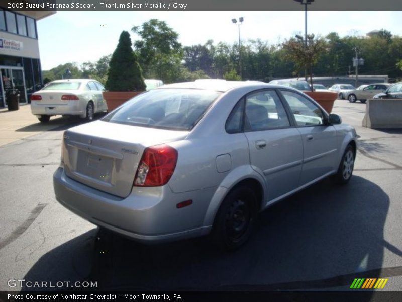 Titanium Silver Metallic / Gray 2005 Suzuki Forenza S Sedan