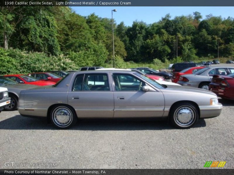 Light Driftwood Metallic / Cappuccino Cream 1998 Cadillac DeVille Sedan
