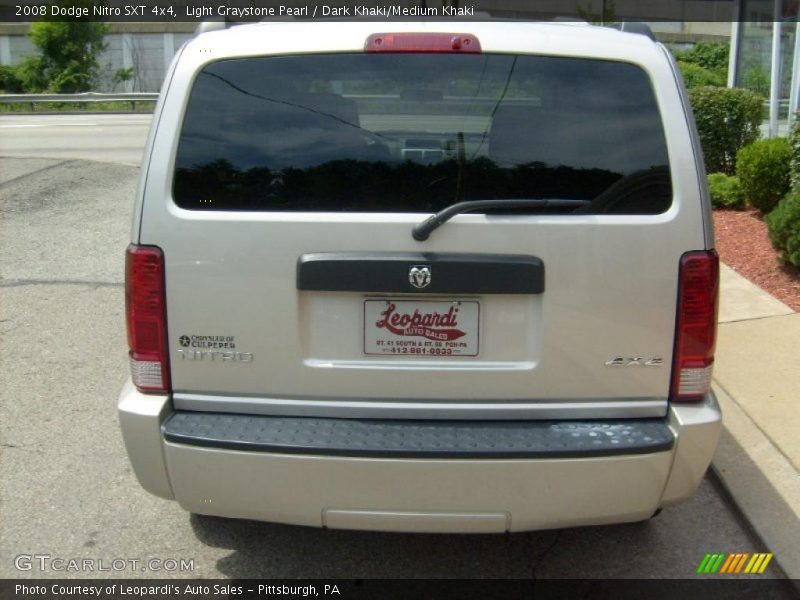 Light Graystone Pearl / Dark Khaki/Medium Khaki 2008 Dodge Nitro SXT 4x4