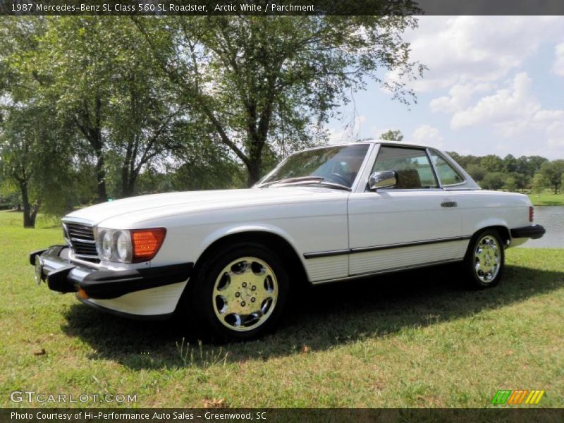 Arctic White / Parchment 1987 Mercedes-Benz SL Class 560 SL Roadster