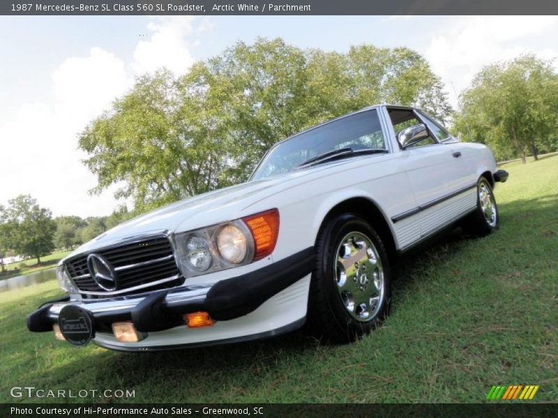 Arctic White / Parchment 1987 Mercedes-Benz SL Class 560 SL Roadster