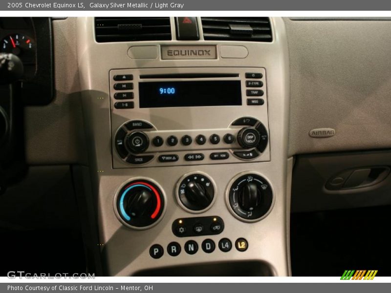 Galaxy Silver Metallic / Light Gray 2005 Chevrolet Equinox LS