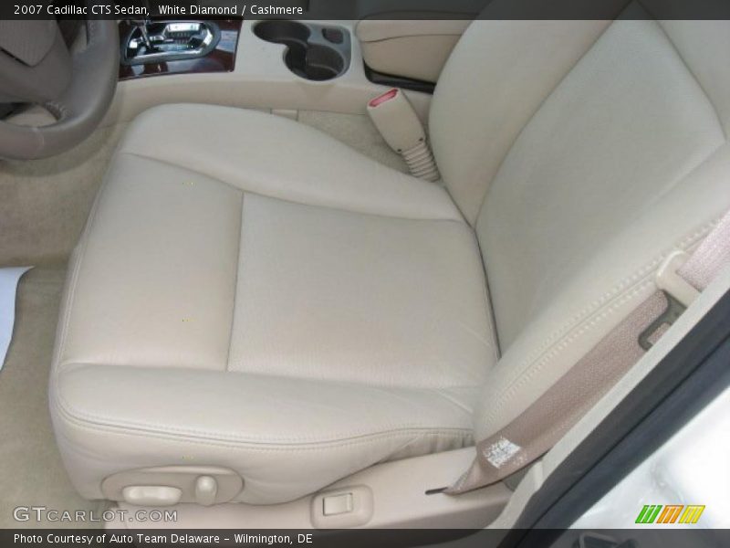 White Diamond / Cashmere 2007 Cadillac CTS Sedan