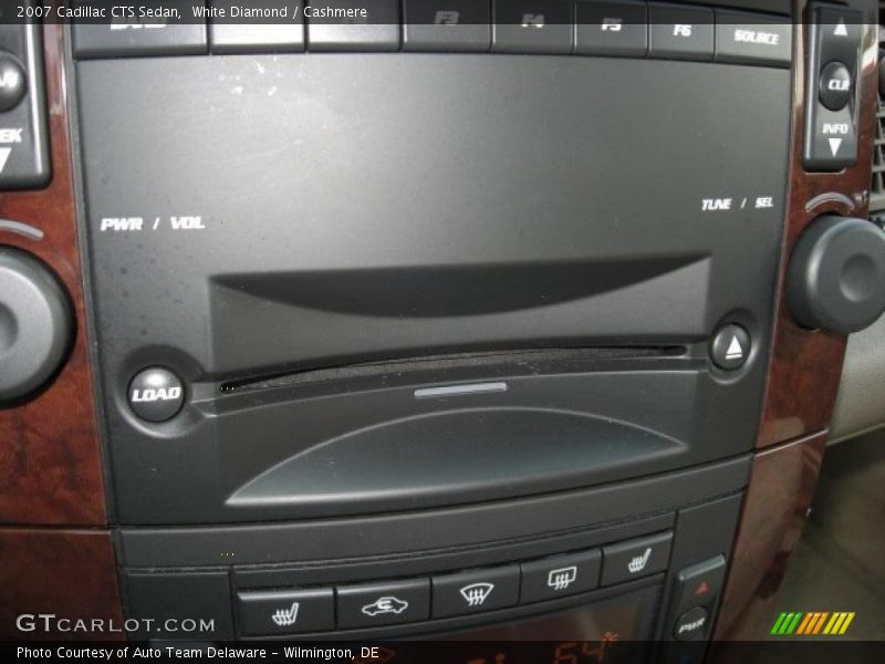 White Diamond / Cashmere 2007 Cadillac CTS Sedan