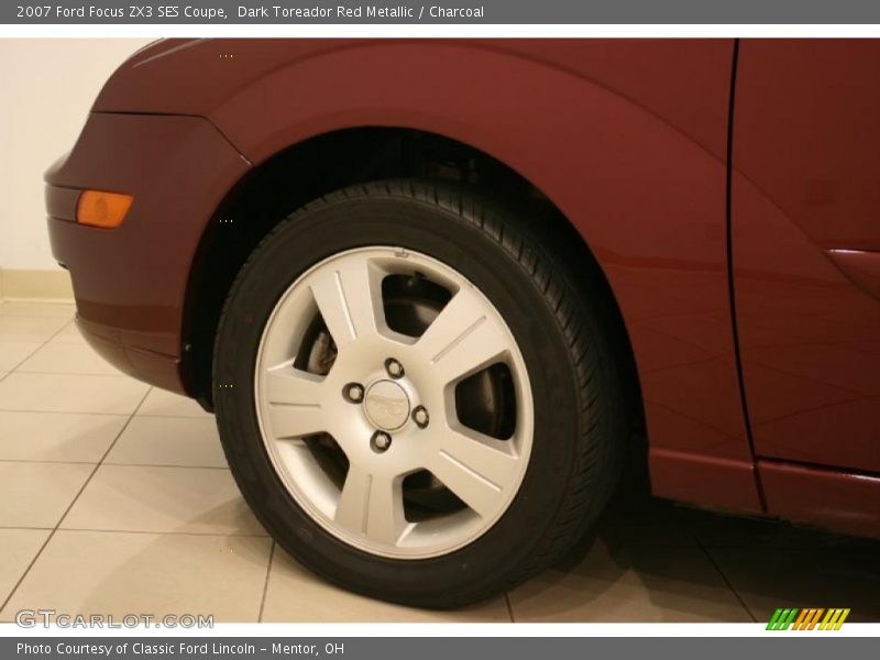 Dark Toreador Red Metallic / Charcoal 2007 Ford Focus ZX3 SES Coupe