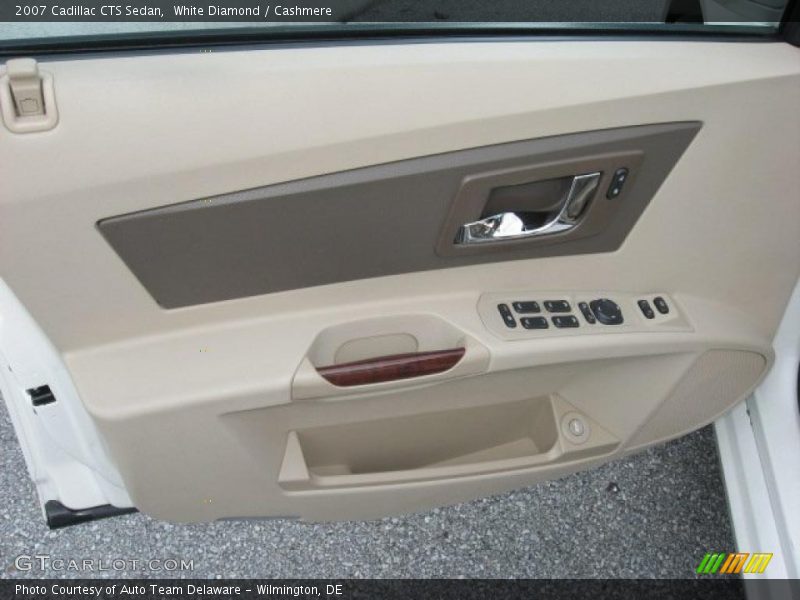 White Diamond / Cashmere 2007 Cadillac CTS Sedan