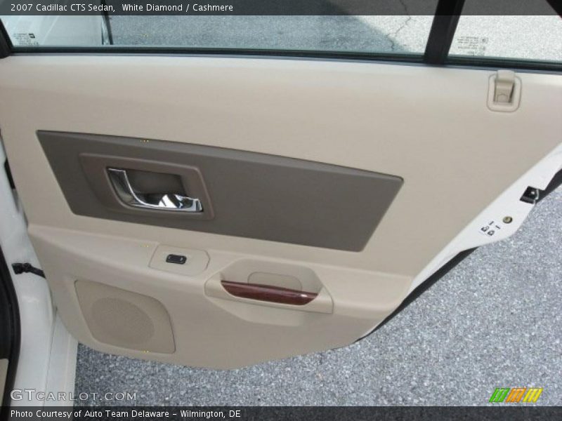 White Diamond / Cashmere 2007 Cadillac CTS Sedan