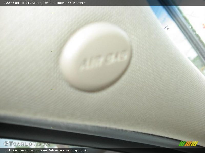 White Diamond / Cashmere 2007 Cadillac CTS Sedan