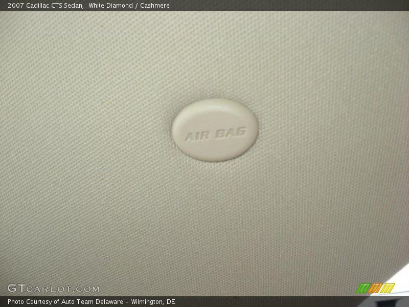 White Diamond / Cashmere 2007 Cadillac CTS Sedan