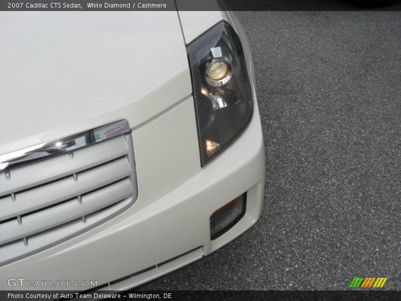 White Diamond / Cashmere 2007 Cadillac CTS Sedan