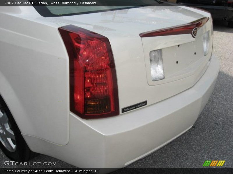 White Diamond / Cashmere 2007 Cadillac CTS Sedan