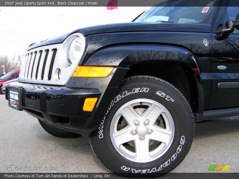 Black Clearcoat / Khaki 2007 Jeep Liberty Sport 4x4