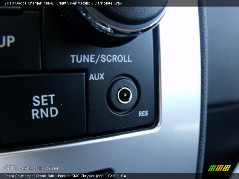 Bright Silver Metallic / Dark Slate Gray 2010 Dodge Charger Rallye