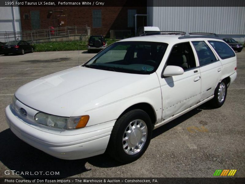 Performance White / Grey 1995 Ford Taurus LX Sedan