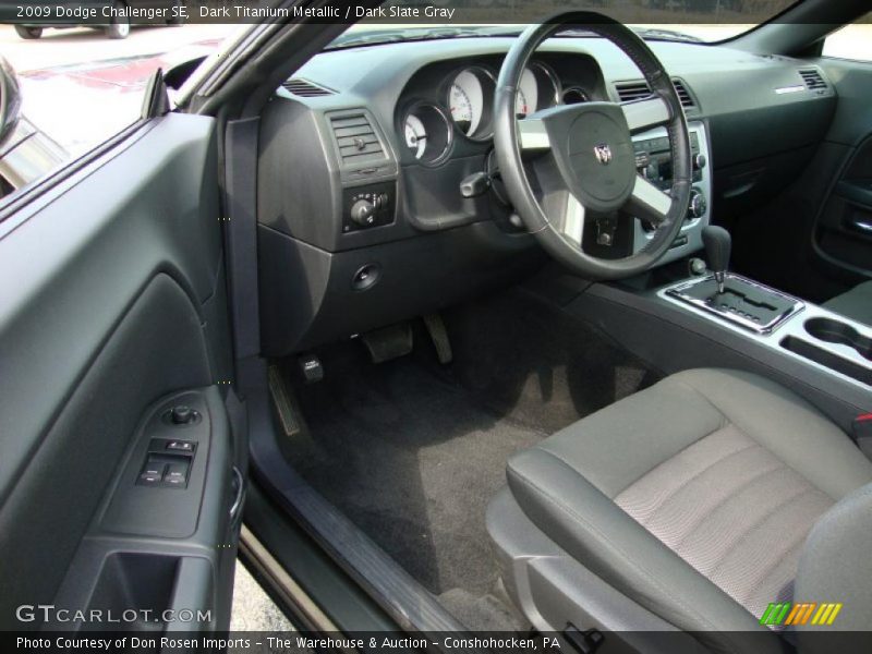 Dark Titanium Metallic / Dark Slate Gray 2009 Dodge Challenger SE
