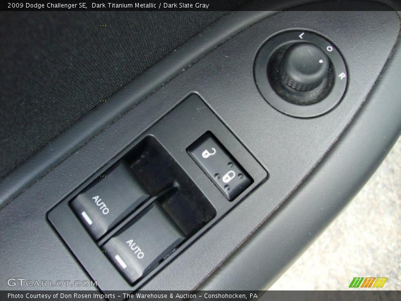 Dark Titanium Metallic / Dark Slate Gray 2009 Dodge Challenger SE
