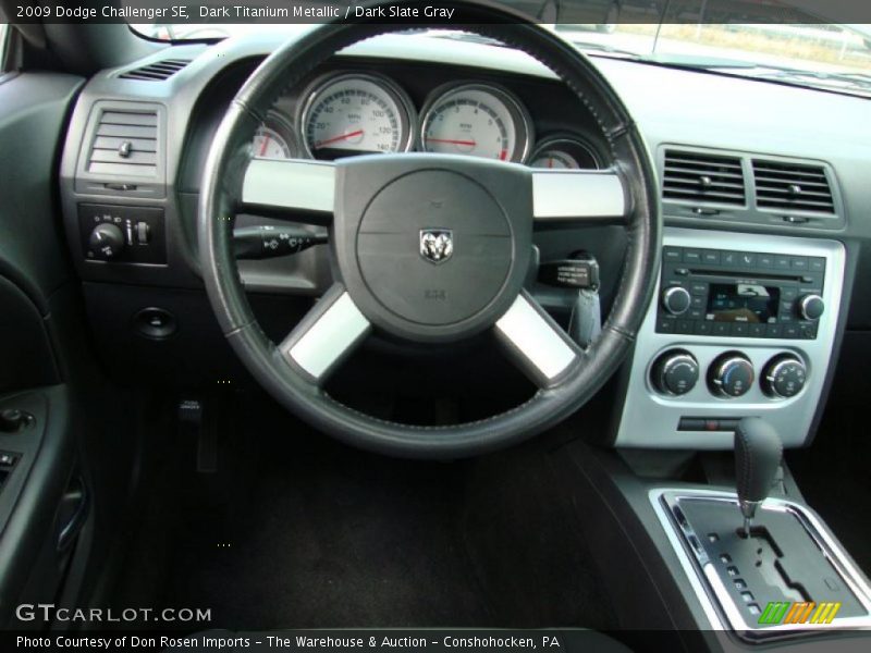 Dark Titanium Metallic / Dark Slate Gray 2009 Dodge Challenger SE