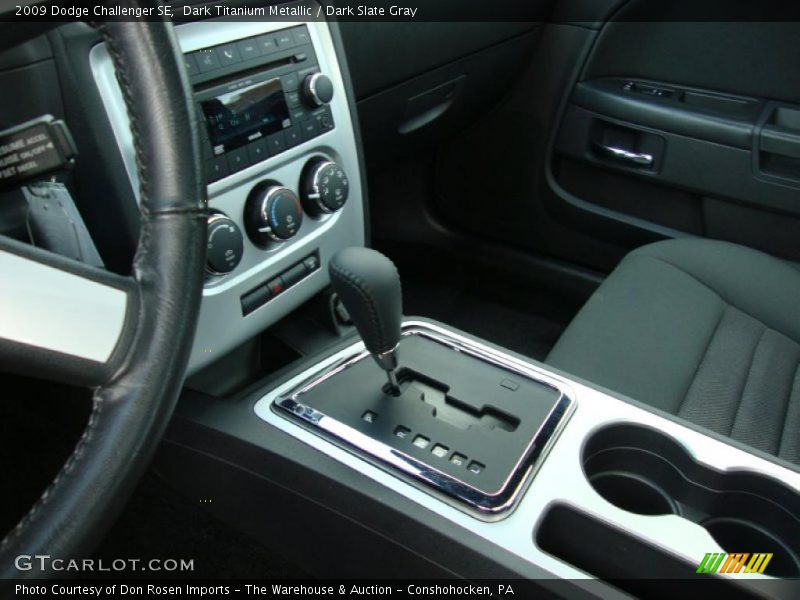 Dark Titanium Metallic / Dark Slate Gray 2009 Dodge Challenger SE