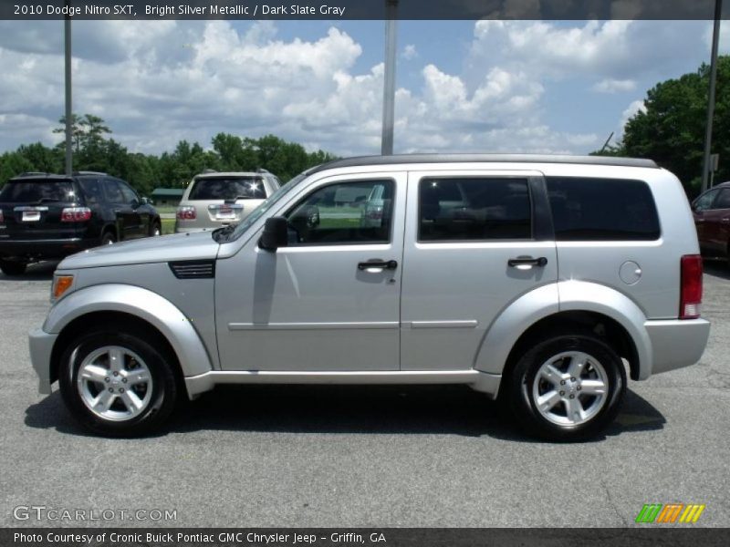 Bright Silver Metallic / Dark Slate Gray 2010 Dodge Nitro SXT