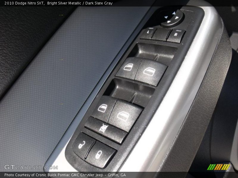 Bright Silver Metallic / Dark Slate Gray 2010 Dodge Nitro SXT