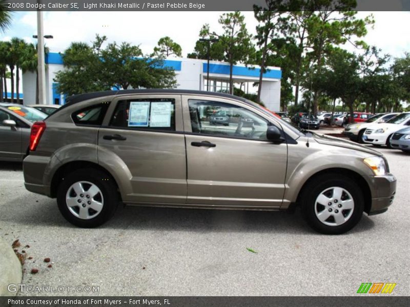 Light Khaki Metallic / Pastel Pebble Beige 2008 Dodge Caliber SE