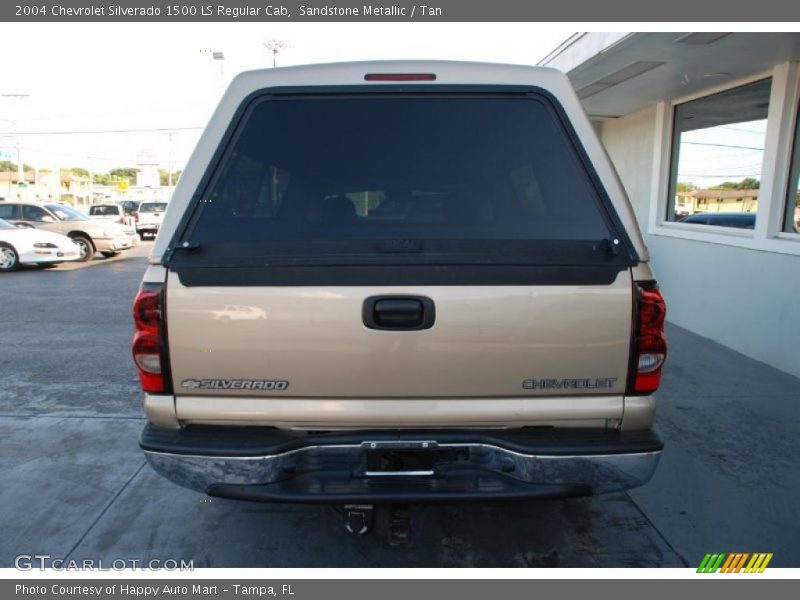 Sandstone Metallic / Tan 2004 Chevrolet Silverado 1500 LS Regular Cab