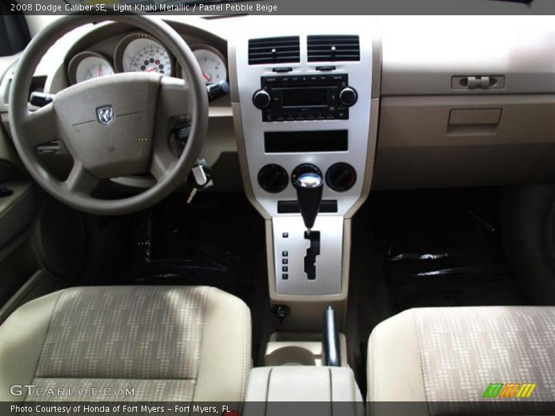 Light Khaki Metallic / Pastel Pebble Beige 2008 Dodge Caliber SE