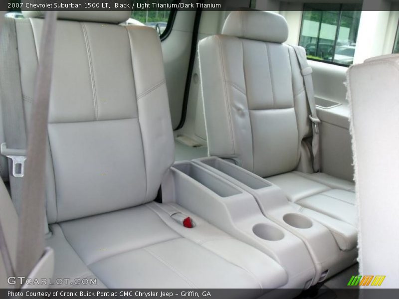 Black / Light Titanium/Dark Titanium 2007 Chevrolet Suburban 1500 LT