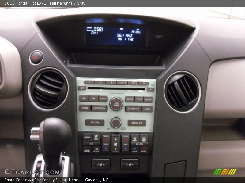 Taffeta White / Gray 2011 Honda Pilot EX-L