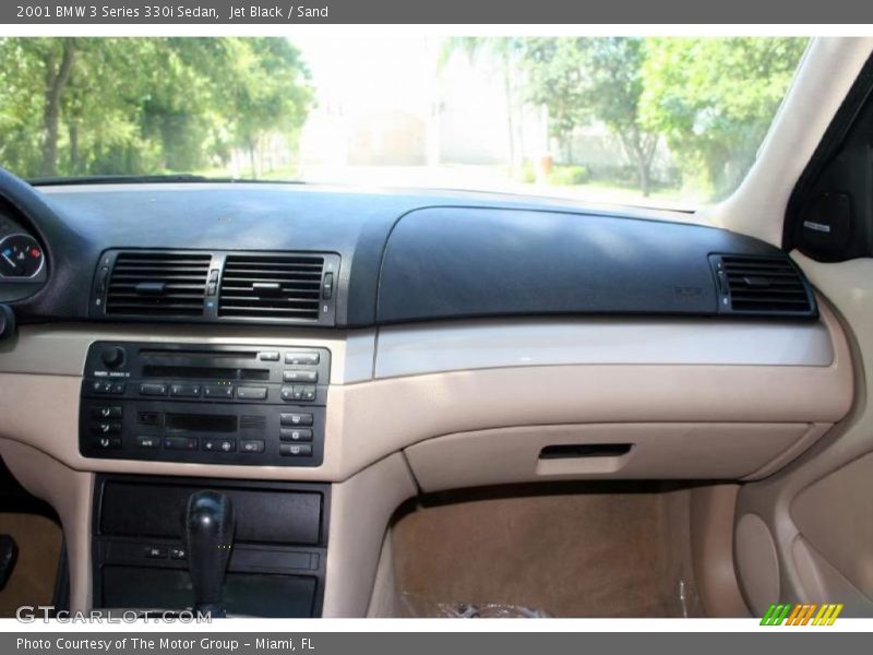 Jet Black / Sand 2001 BMW 3 Series 330i Sedan