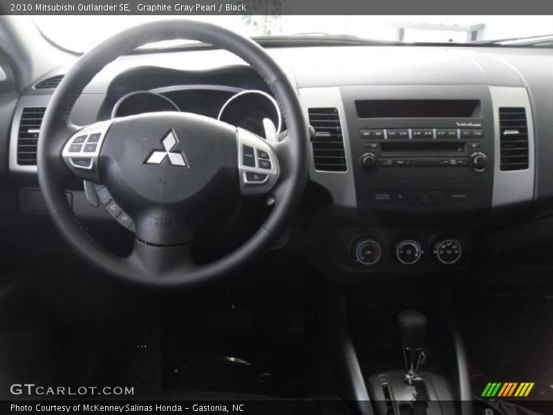 Graphite Gray Pearl / Black 2010 Mitsubishi Outlander SE