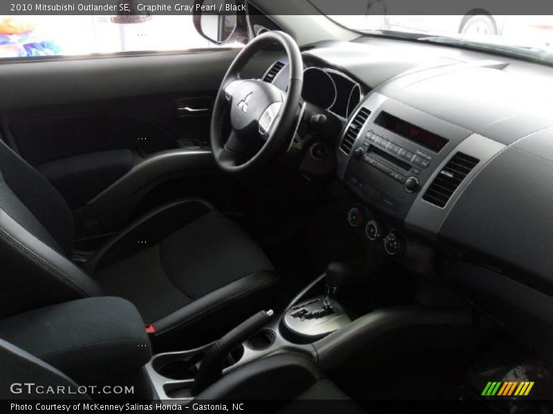 Graphite Gray Pearl / Black 2010 Mitsubishi Outlander SE