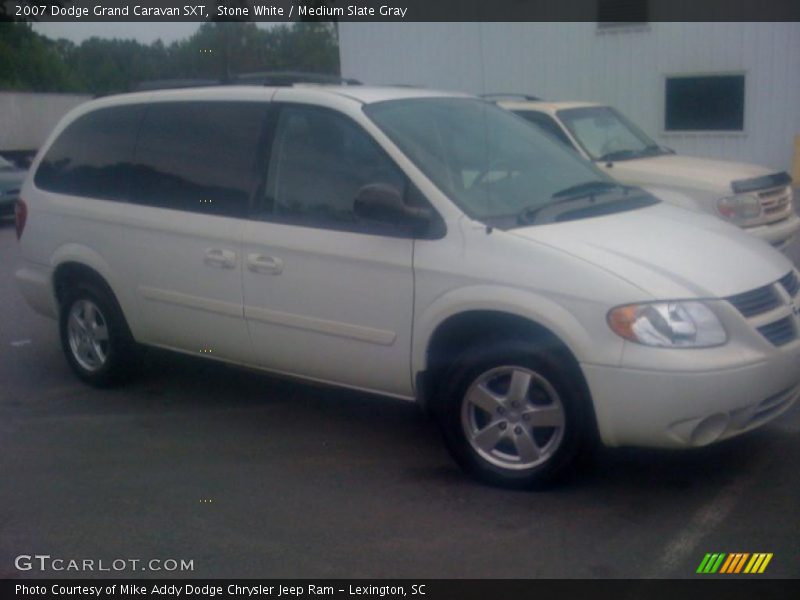 Stone White / Medium Slate Gray 2007 Dodge Grand Caravan SXT