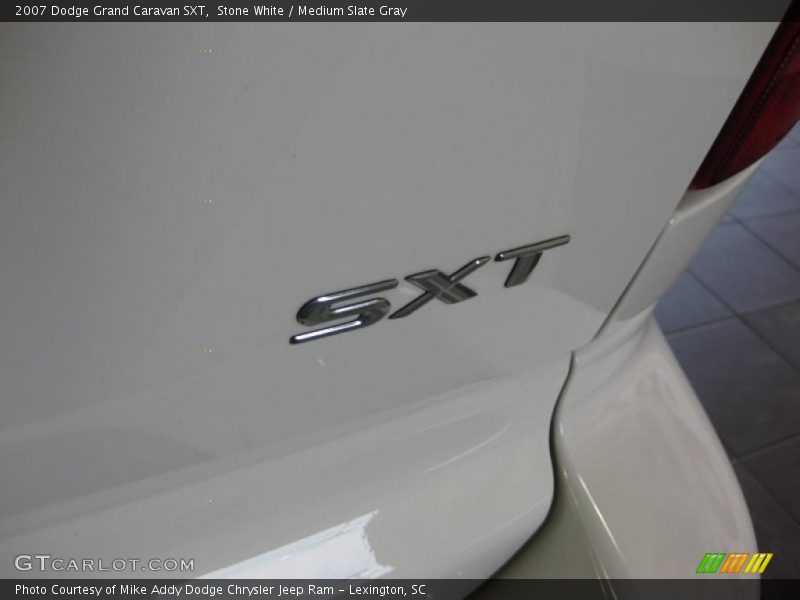 Stone White / Medium Slate Gray 2007 Dodge Grand Caravan SXT