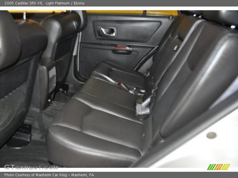 Light Platinum / Ebony 2005 Cadillac SRX V6