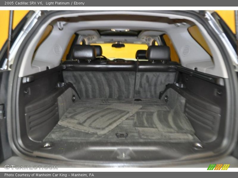 Light Platinum / Ebony 2005 Cadillac SRX V6