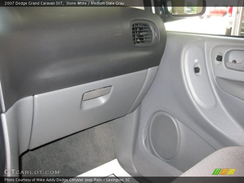 Stone White / Medium Slate Gray 2007 Dodge Grand Caravan SXT